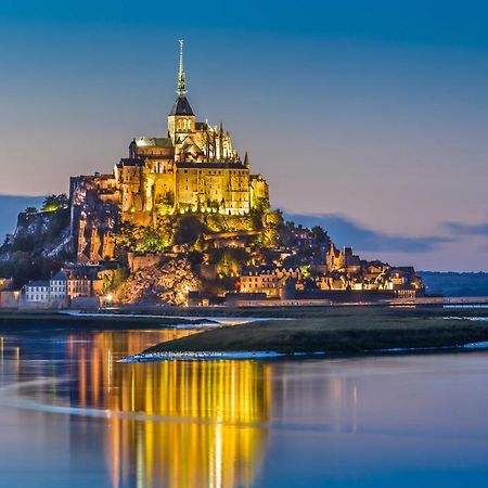 Charmant Logement T2 A 2 Pas De La Mer Granville Buitenkant foto